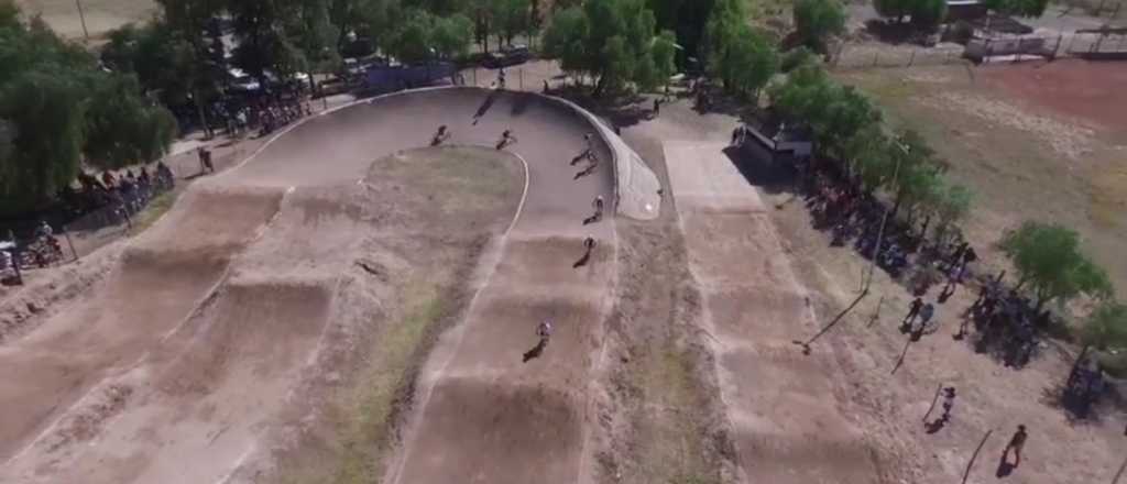 Video: toda la adrenalina del BMX en Mendoza