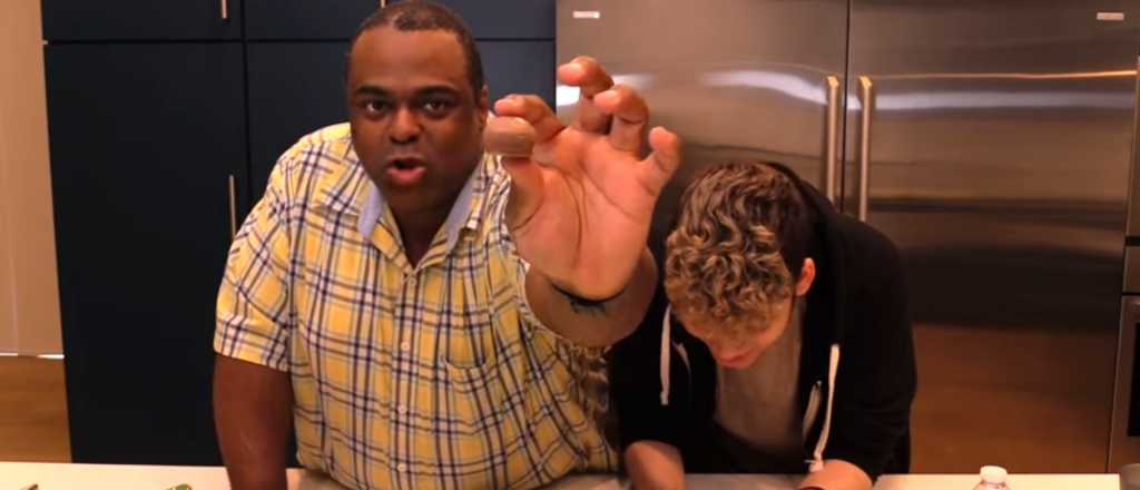 Video: as&iacute; reacciona un estadounidense al probar un Bon o Bon