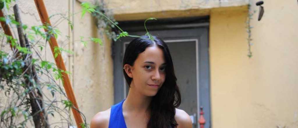 Nai Awada pirope&oacute; a un corredor de autos y le respondi&oacute; la novia