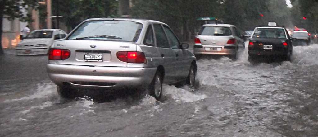 En Mendoza la lluvia provocó complicaciones de todo tipo