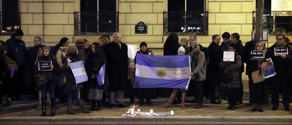 Ya comenzó el #18F por Nisman en algunos países