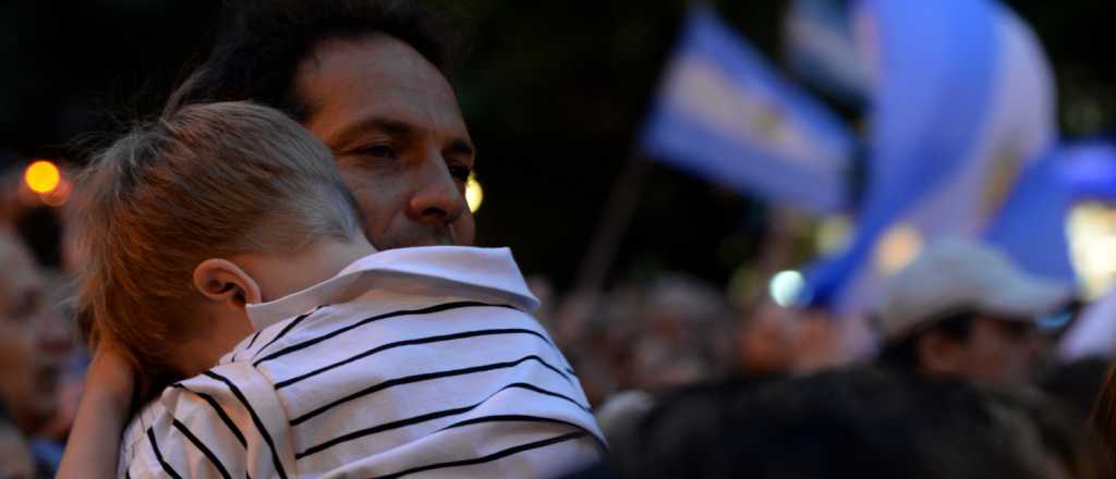 18F de los mendocinos por Nisman, las mejores fotos