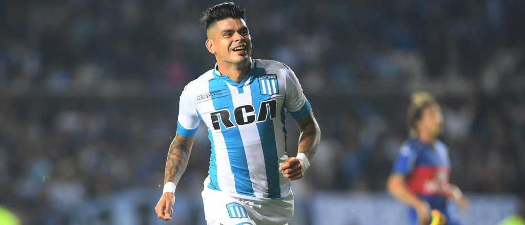 Racing quiere reemplazar a Bou contratando a su hermano