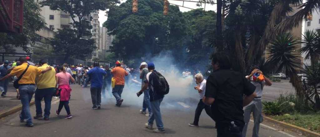 Violenta represi&oacute;n otra vez en Venezuela