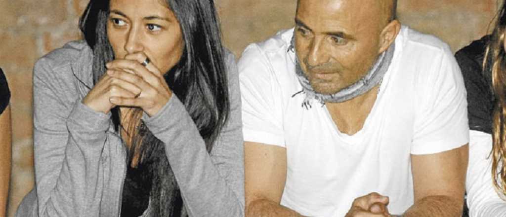 La novia del futuro DT de la Selecci&oacute;n tiene 22 a&ntilde;os menos que &eacute;l