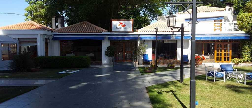 Pol&eacute;mica por un geri&aacute;trico de la diputada Susana Balbo