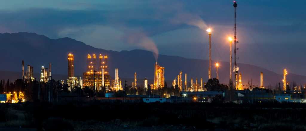 YPF realizará una inversión récord en la refinería de Luján