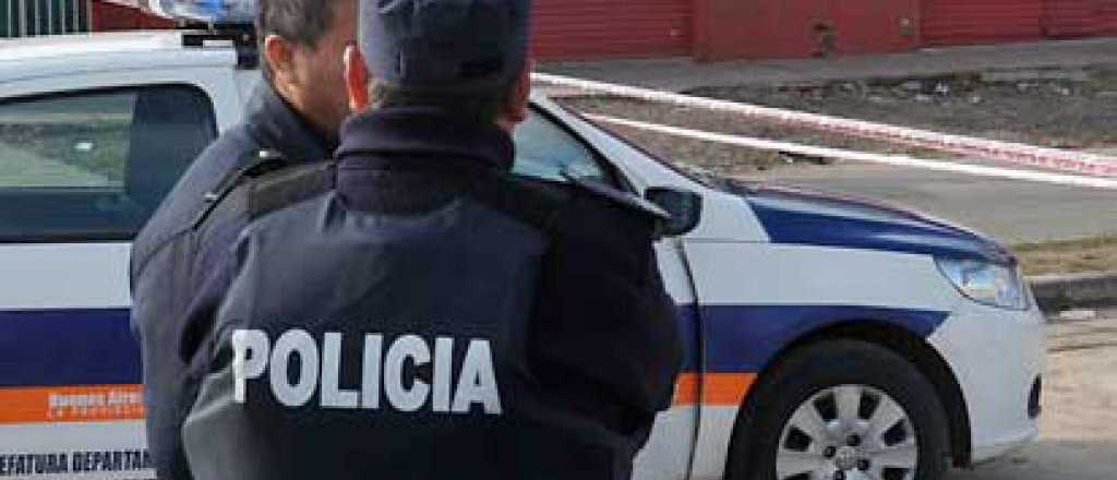 Siete jefes policiales detenidos por manejar una red de prostitutas