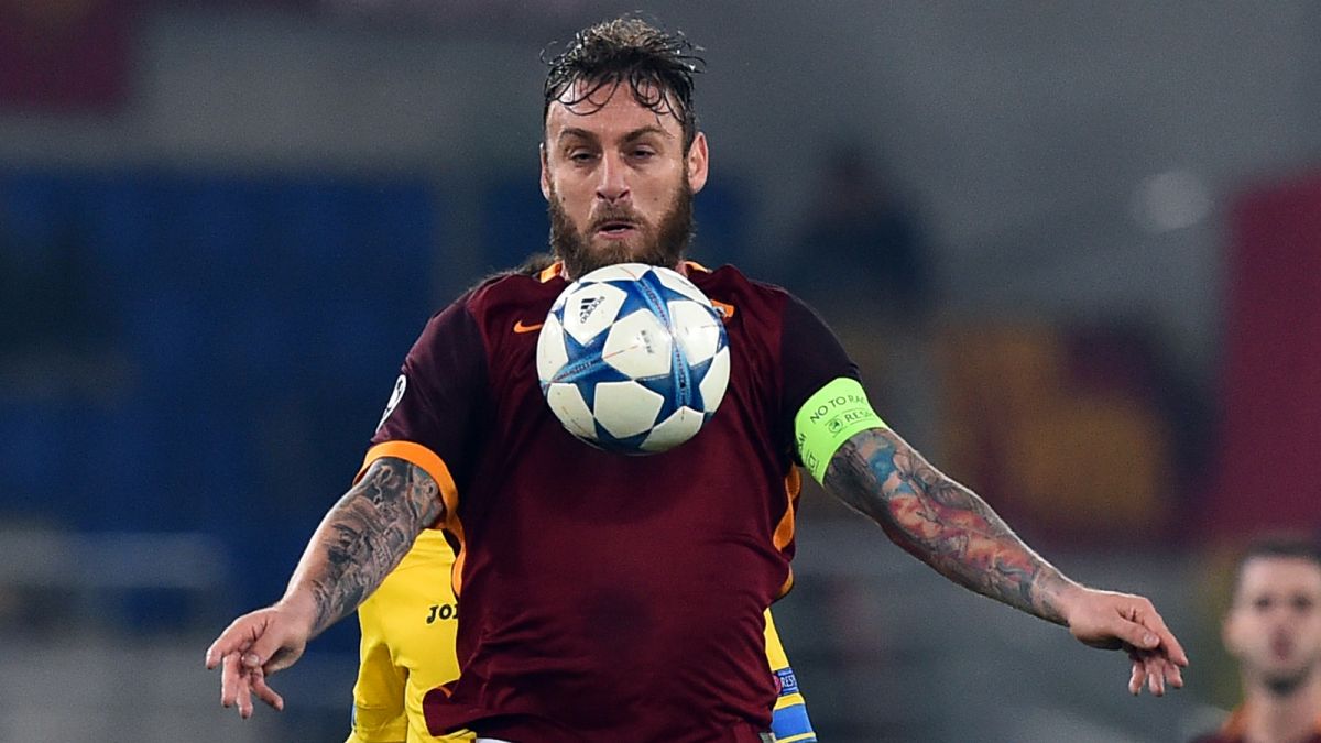 Тени ruby rose hb312. Ruby rossi. Ruby rossi. Ruby rossi. Косметика 90 руби роуз.