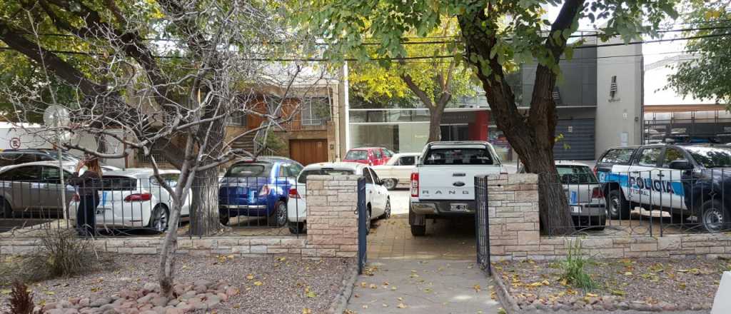 Secuestran droga y autos de alta gama en Godoy Cruz y Guaymall&eacute;n