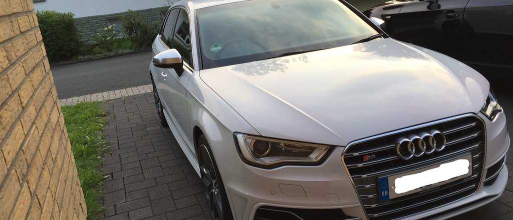 Motochorros armados le robaron un Audi a un joven en Godoy Cruz 