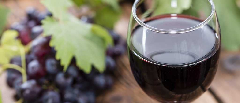 Acuerdan financiamiento para el plan de promoci&oacute;n del Vino Bebida Nacional