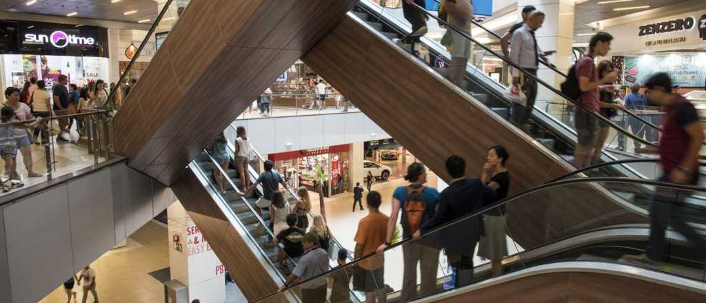 La economía cayó en octubre por séptimo mes consecutivo 