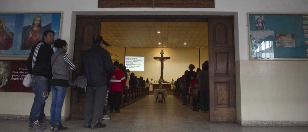 Las imágenes más tristes del velorio de las víctimas de San Rafael