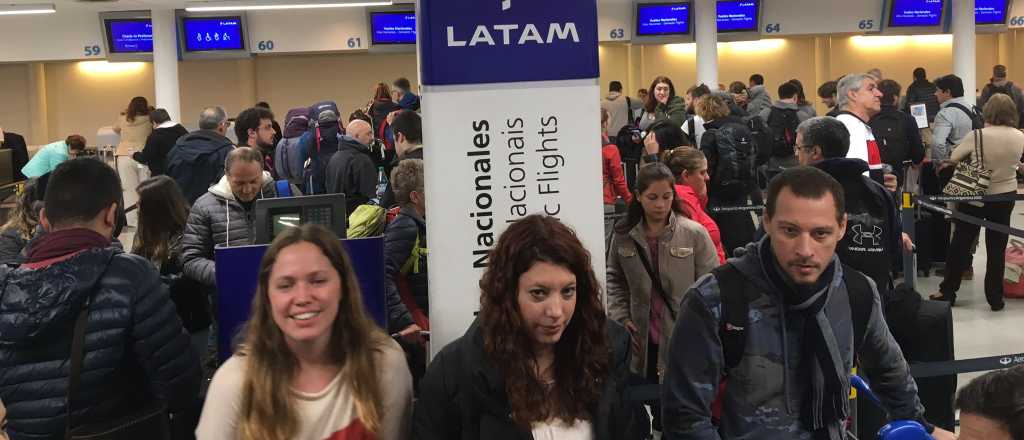 Vuelos de Latam de Mendoza a Aeroparque est&aacute;n cancelados