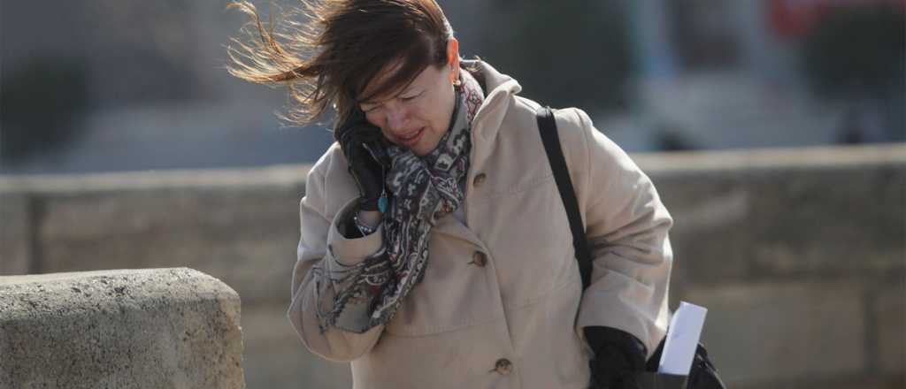 Martes fr&iacute;o y ventoso con probabilidad de lluvias