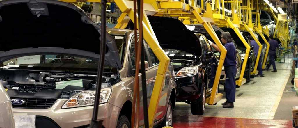 Cayó la producción nacional de vehículos en febrero