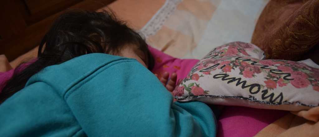 La familia temporaria que derrib&oacute; el mito de la separaci&oacute;n del ni&ntilde;o