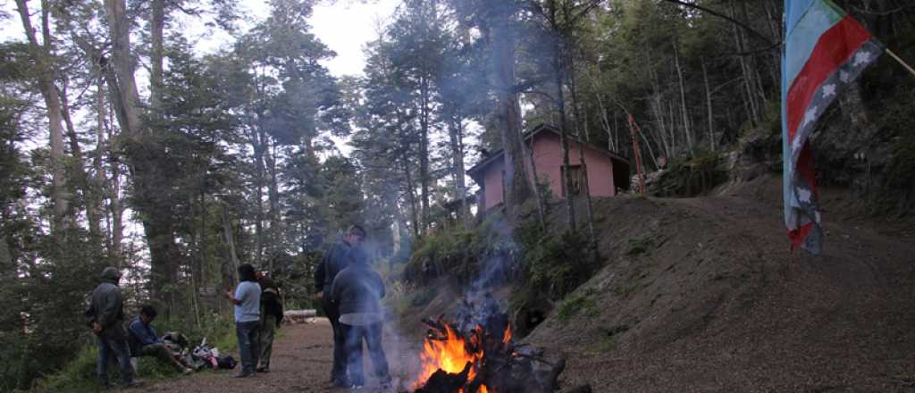 Una comunidad mapuche ocupó tierras de Manu Ginóbili