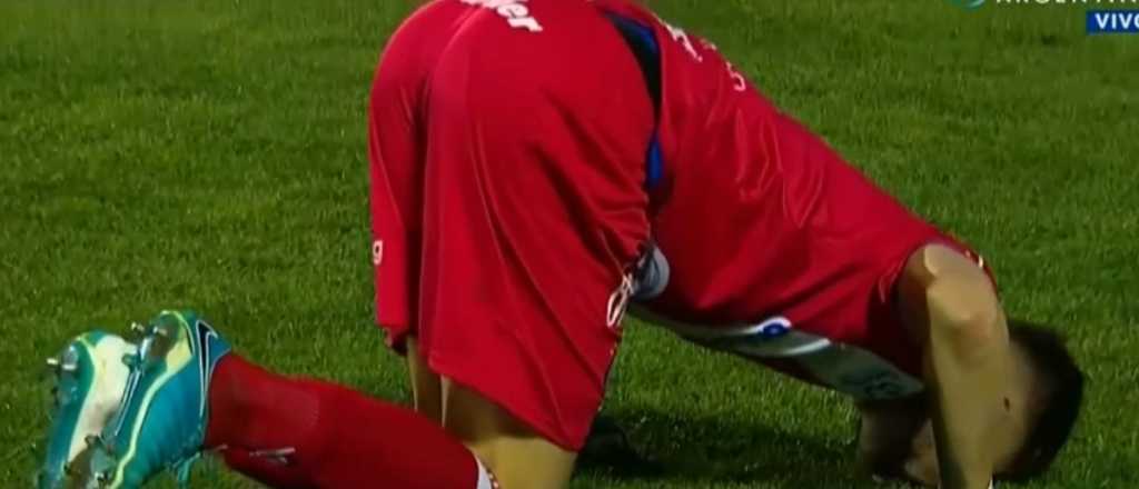 La dura imagen de la lesi&oacute;n del arquero de Argentinos