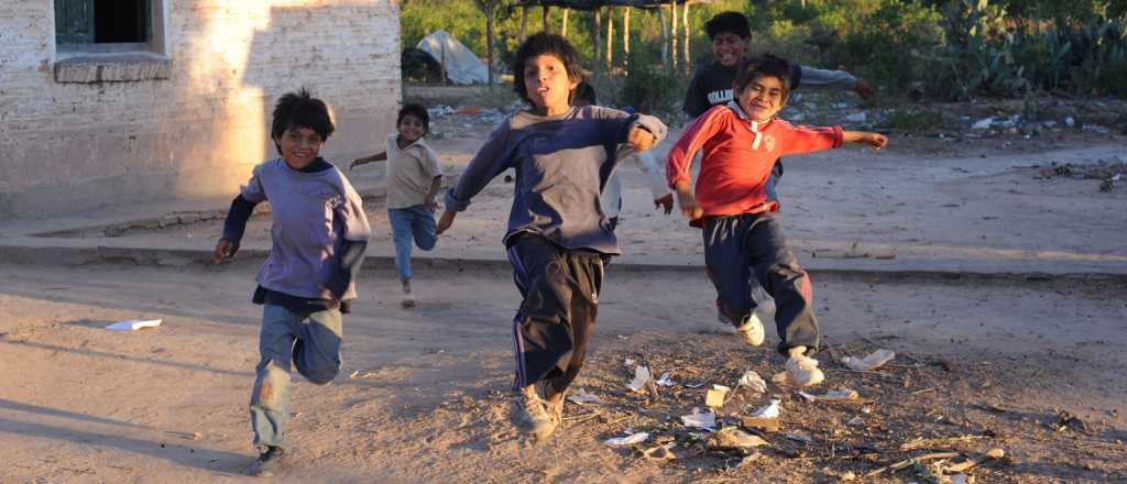 El Gobierno se re&uacute;ne de urgencia para tratar la muerte de los chicos wichis