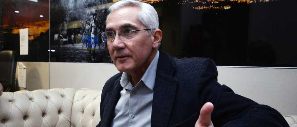 Jorge Tan&uacute;s le objet&oacute; a la UCIM por qu&eacute; no critica a Mendoza y s&iacute; a Naci&oacute;n