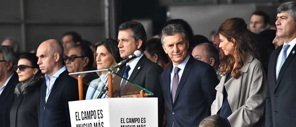 El Gobierno evalúa convertir ministerios en secretarías