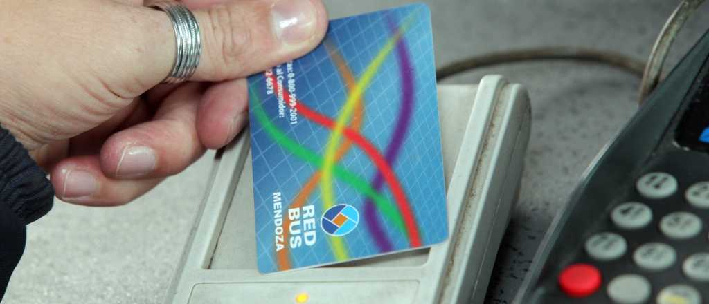 Uno por uno: &iquest;D&oacute;nde cargar la Red Bus?