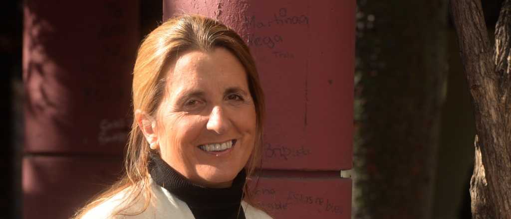 Najul: "Antes se bajaban los pantalones en la Naci&oacute;n"