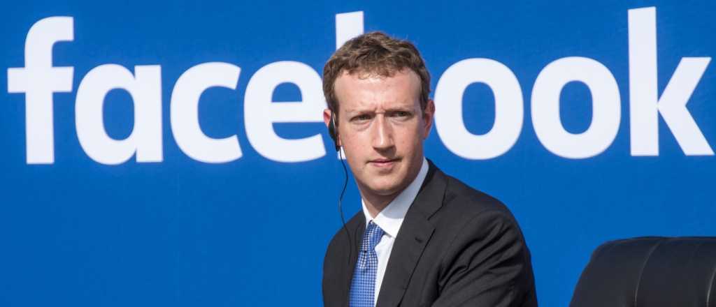 Zuckerberg se disculpó y autocriticó públicamente por la filtración de datos