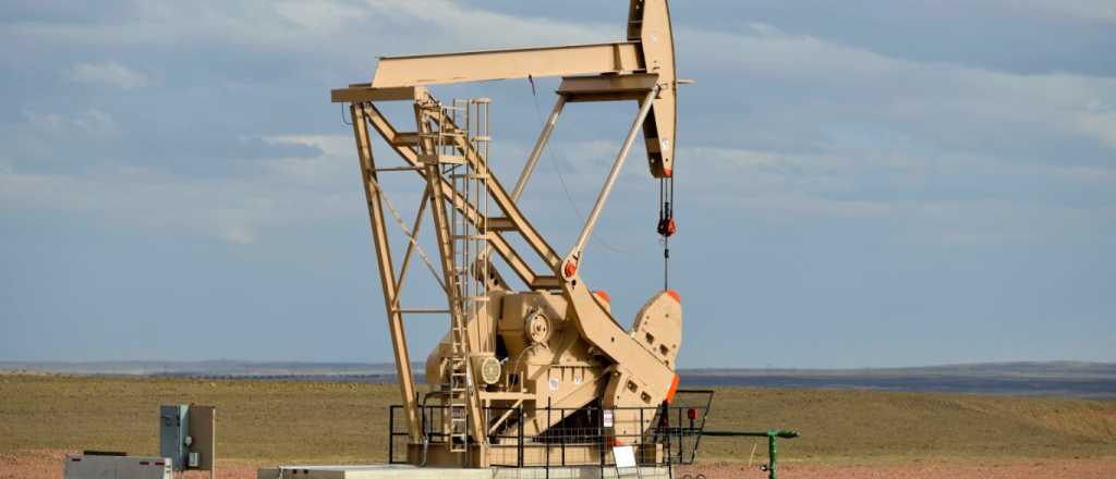 Mendoza autorizó estudio de impacto ambiental de 5 nuevos pozos petroleros