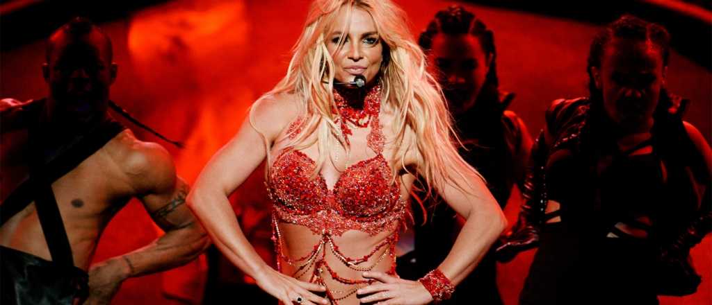 Video: el escalofriante momento en que Britney Spears se fractura