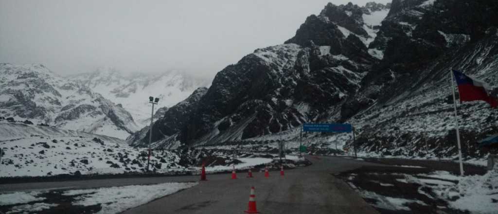 Defensa Civil emitió una alerta por fuertes tormentas en Alta Montaña
