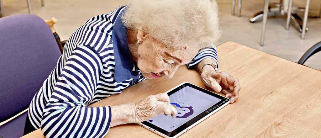 Cómo la tecnología puede ayudar a un adulto mayor 