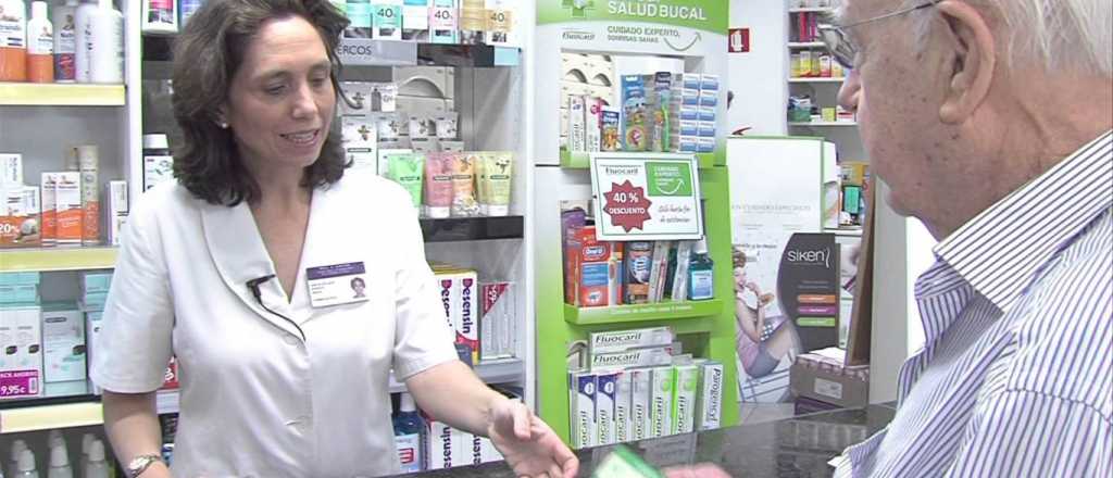 Conflicto con PAMI: las farmacias suspenderían la medida de fuerza