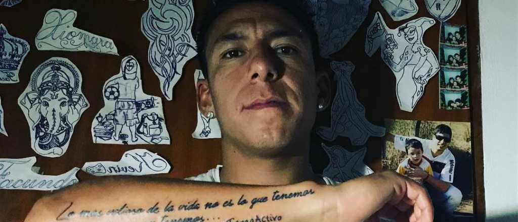 Brian Sarmiento se hizo un tatuaje pero con un error 