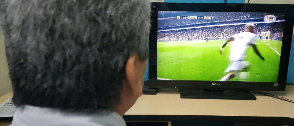 El kirchnerismo pide que la TV transmita gratis los partidos de Superliga