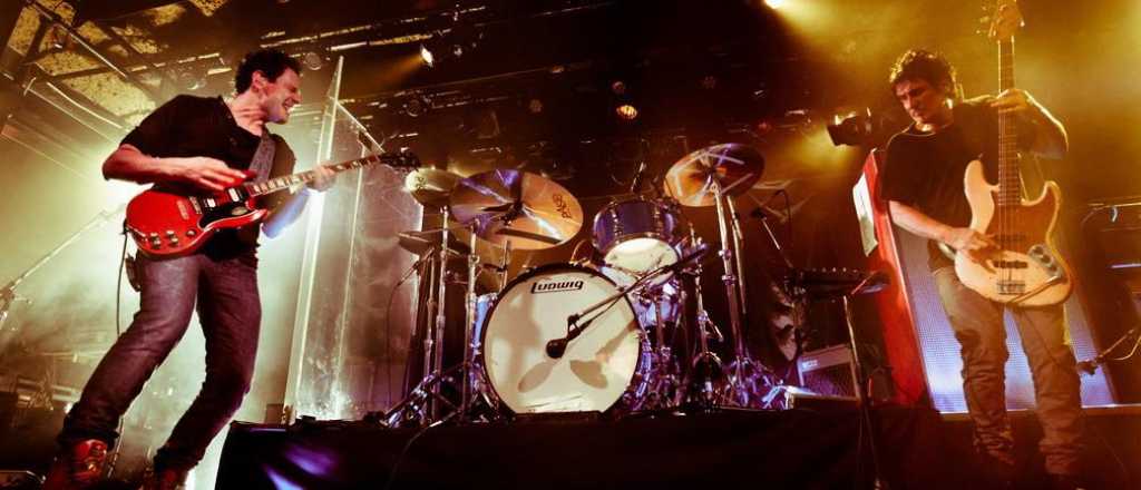 Videos: Divididos toc&oacute; en Alvear y pidi&oacute; por Santiago Maldonado