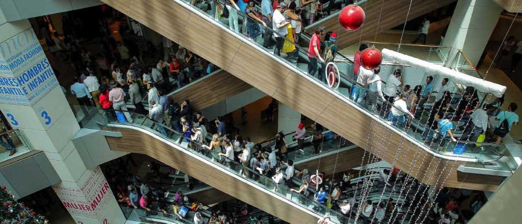 Cambian la normativa para el uso de teléfonos extranjeros en Chile