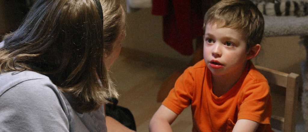 Piden la reapertura de centros terapéuticos para chicos con autismo