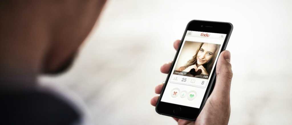 ¿Cómo saber si tu pareja usa Tinder?