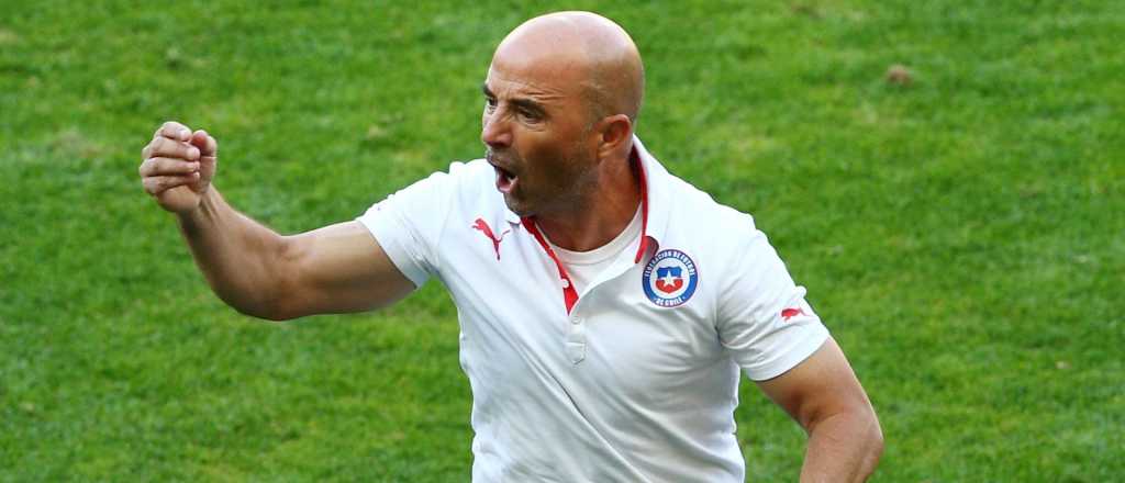 Tres argentinos podr&iacute;an dirigir la selecci&oacute;n chilena