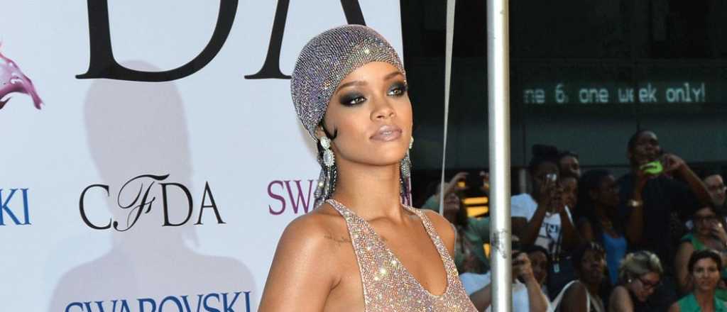 La ropa invisible que transforma a las famosas en bombas sexy