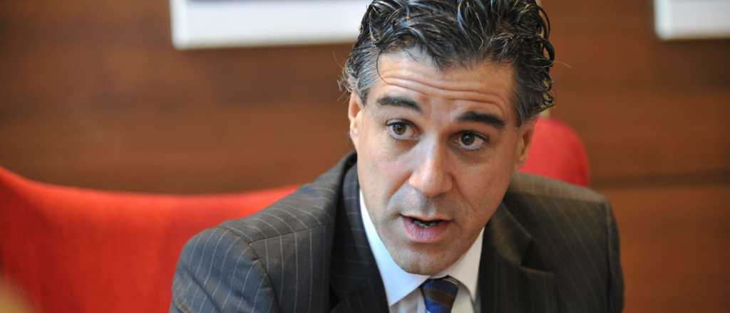 Rafecas sobresey&oacute; a los ex jefes del programa F&uacute;tbol para Todos