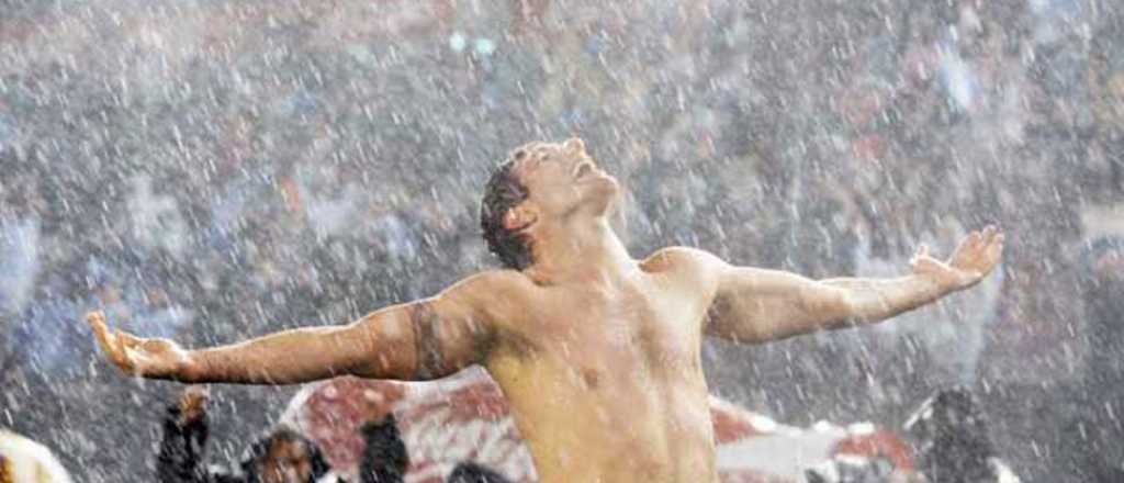 Justo hoy se cumplen 8 años del agónico gol de Palermo a Perú