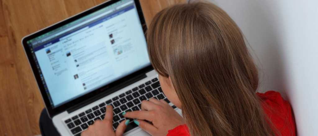 Facebook cumple 15 años: un adolescente con problemas de adulto 