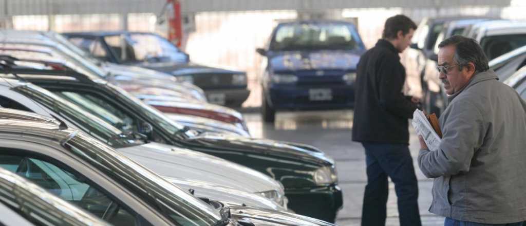 Obligan a bajar la cuota de un plan de un auto que subió $25.000 en dos años