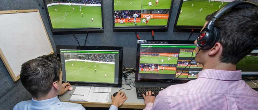 La FIFA quiere implementar el VAR en el Mundial de Rusia