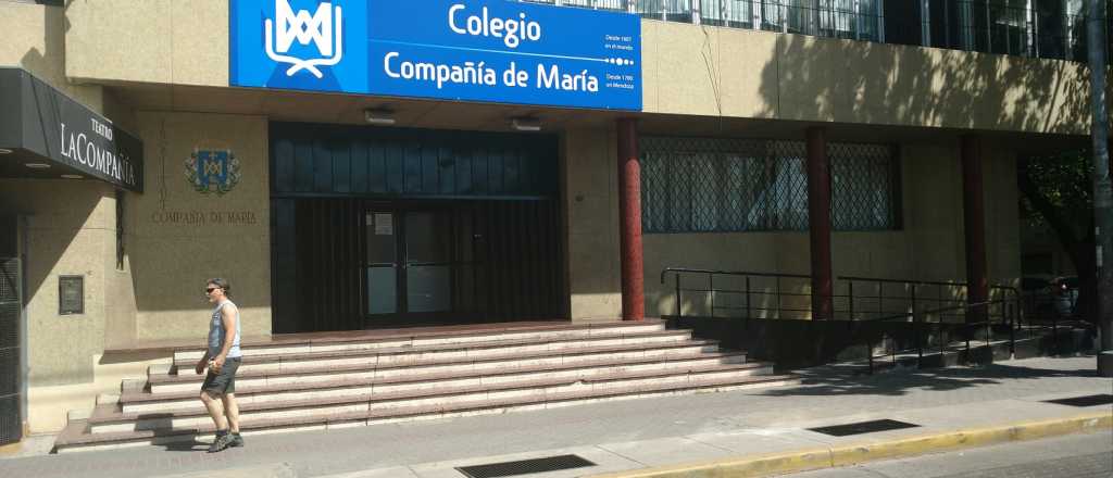 Denuncian discriminaci&oacute;n en el colegio Compa&ntilde;&iacute;a de Mar&iacute;a en primera persona