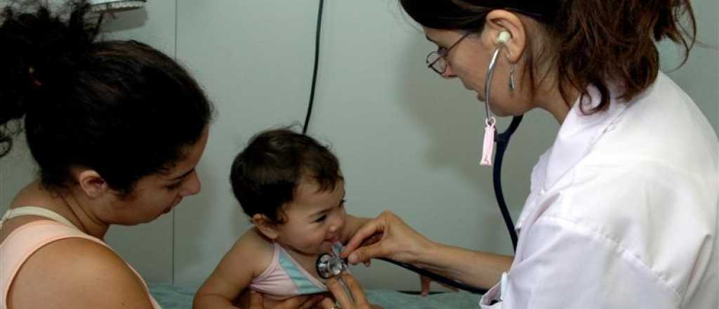Fuga de doctores: sumarán 100 pediatras al sistema de salud mendocino